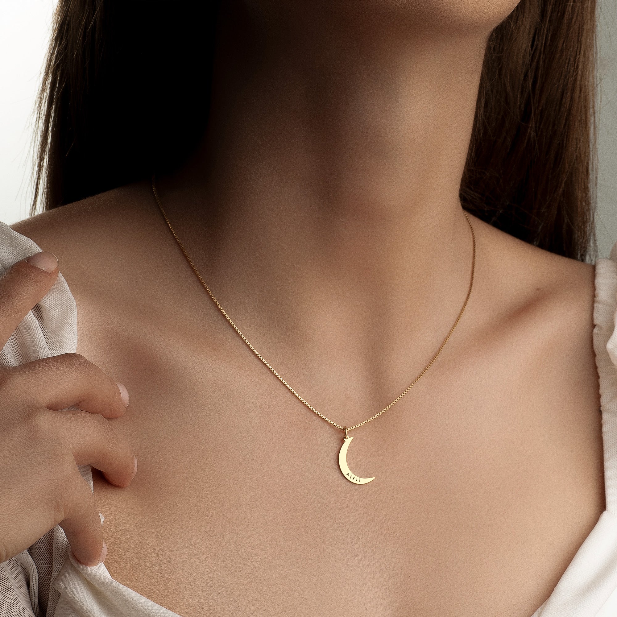Moon Necklace with Name Engraving