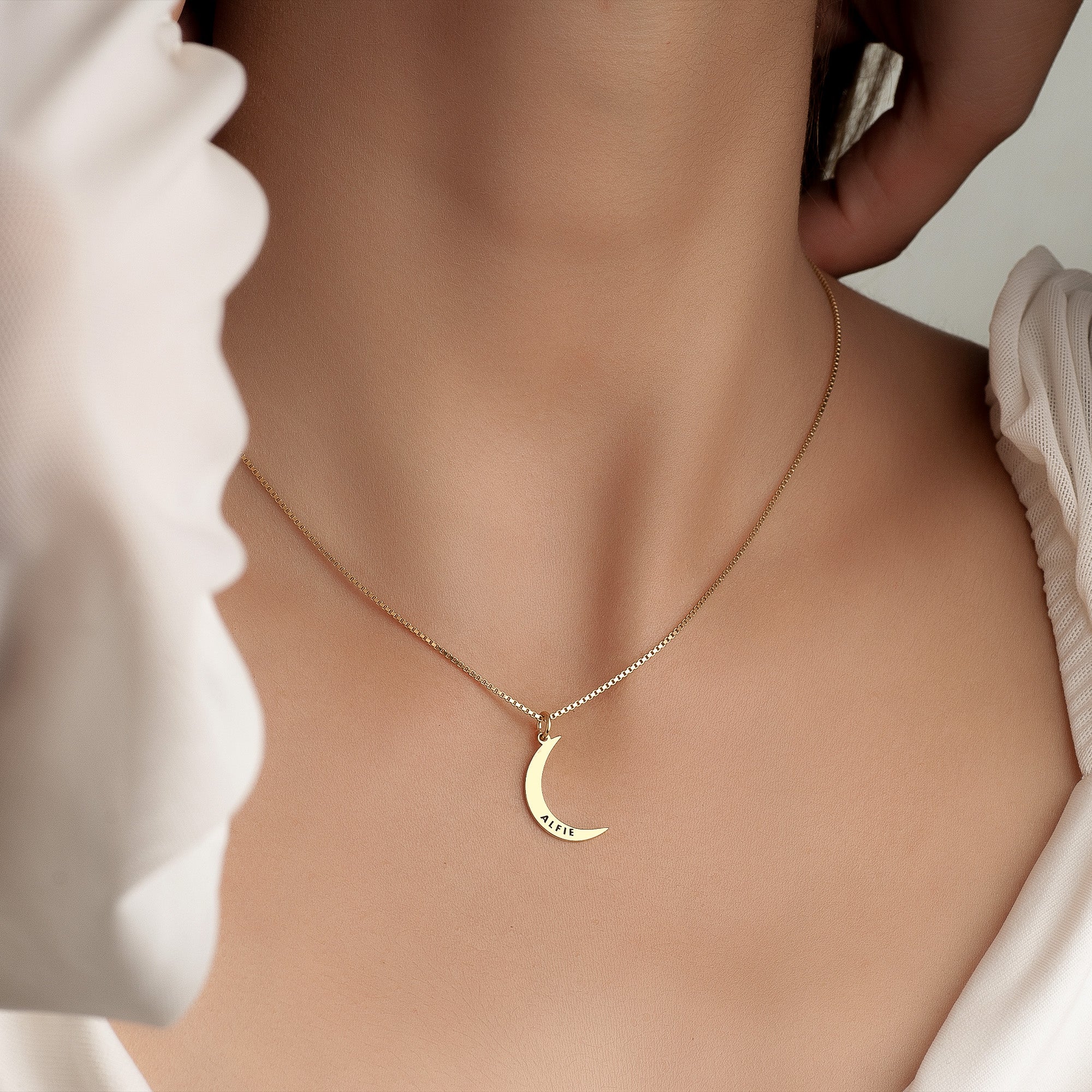 Moon Necklace with Name Engraving